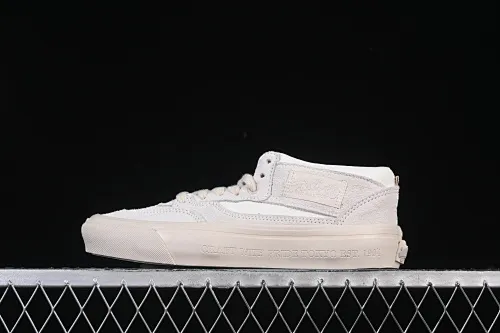 All categories Vans Vans series Vans Mid Vans China Vans Half Cab 33 Vans official retro casual simple versatile skateboard shoes VN000EFY7VJ